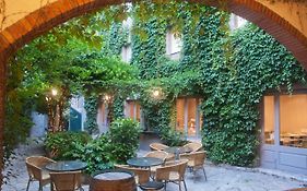 Hotel Jardi Apartaments